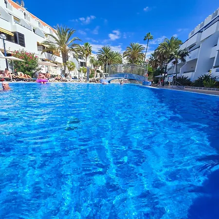 Colon Ii With Aircon, Pool Bar, Beachside - Playa De Americas Apartament