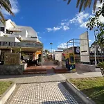 아파트 Colon Ii With Aircon, Pool Bar, Beachside - Playa De Americas
