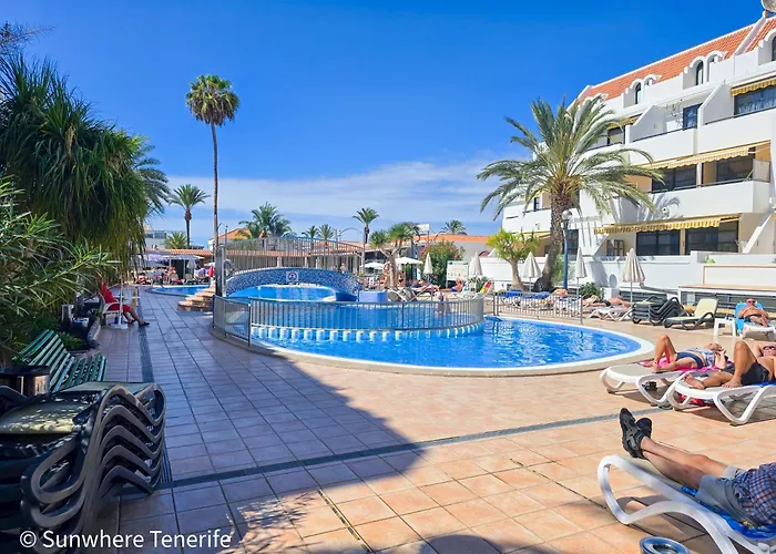 Colon Ii With Aircon, Pool Bar, Beachside - Playa De Americas Apartman *