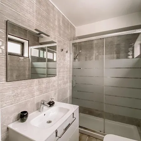 Ancla Colon Ii Playa De Americas Апартаменты