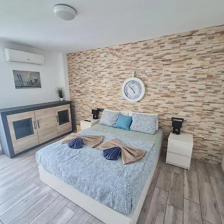 Colon Ii With Aircon, Pool Bar, Beachside - Playa De Americas Arona (Tenerife)